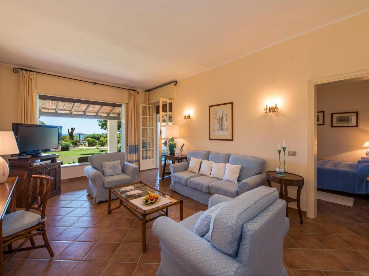 Is Morus Relais Hotel Santa Margherita di Pula Exterior photo