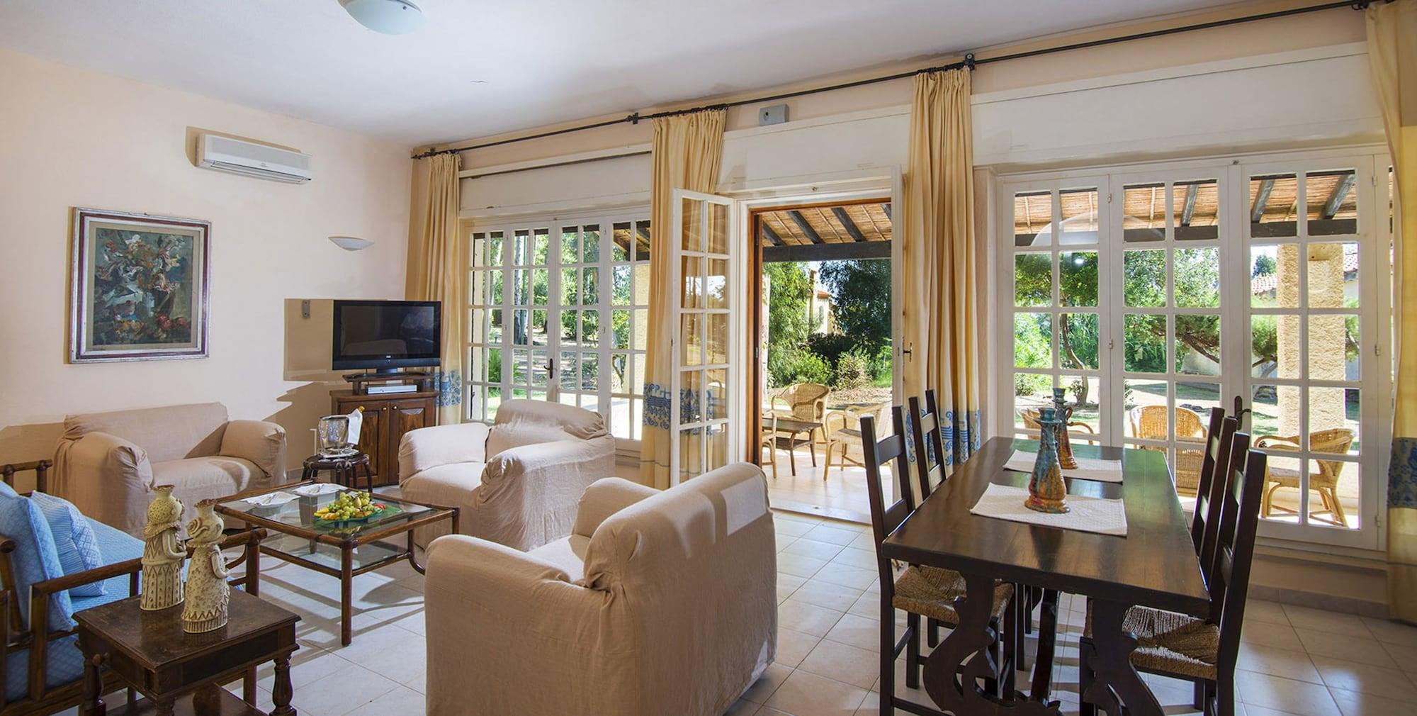 Is Morus Relais Hotel Santa Margherita di Pula Exterior photo