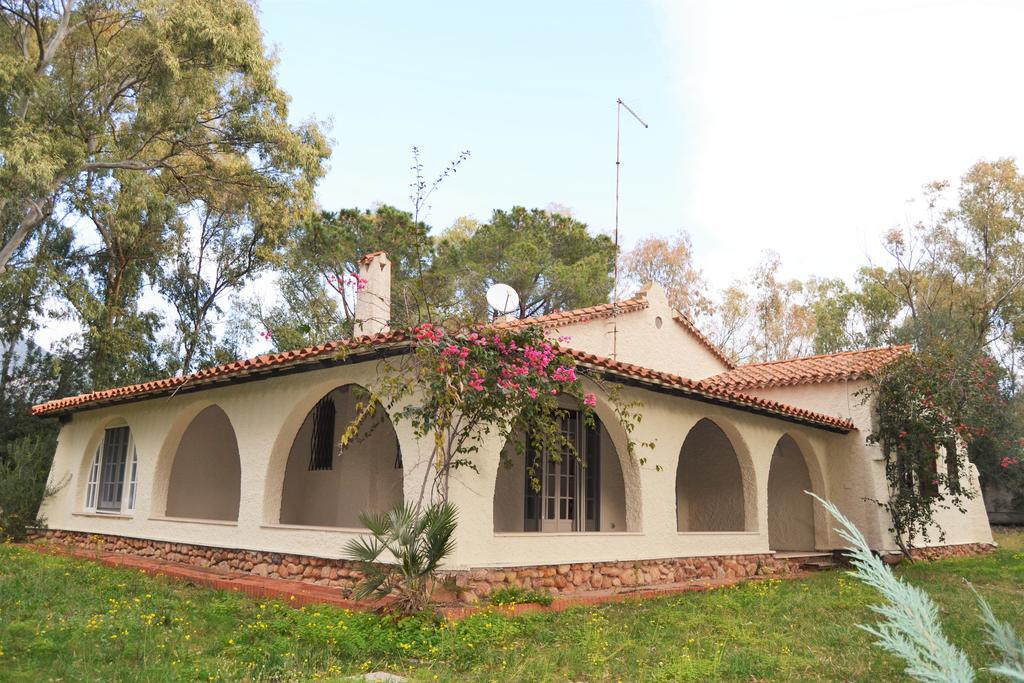 Is Morus Relais Hotel Santa Margherita di Pula Exterior photo